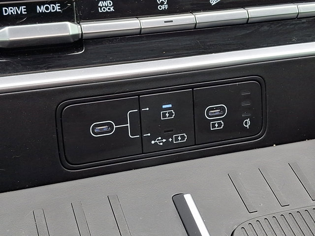 Certified 2024 Hyundai Santa Fe XRT AWD/4WD image 25