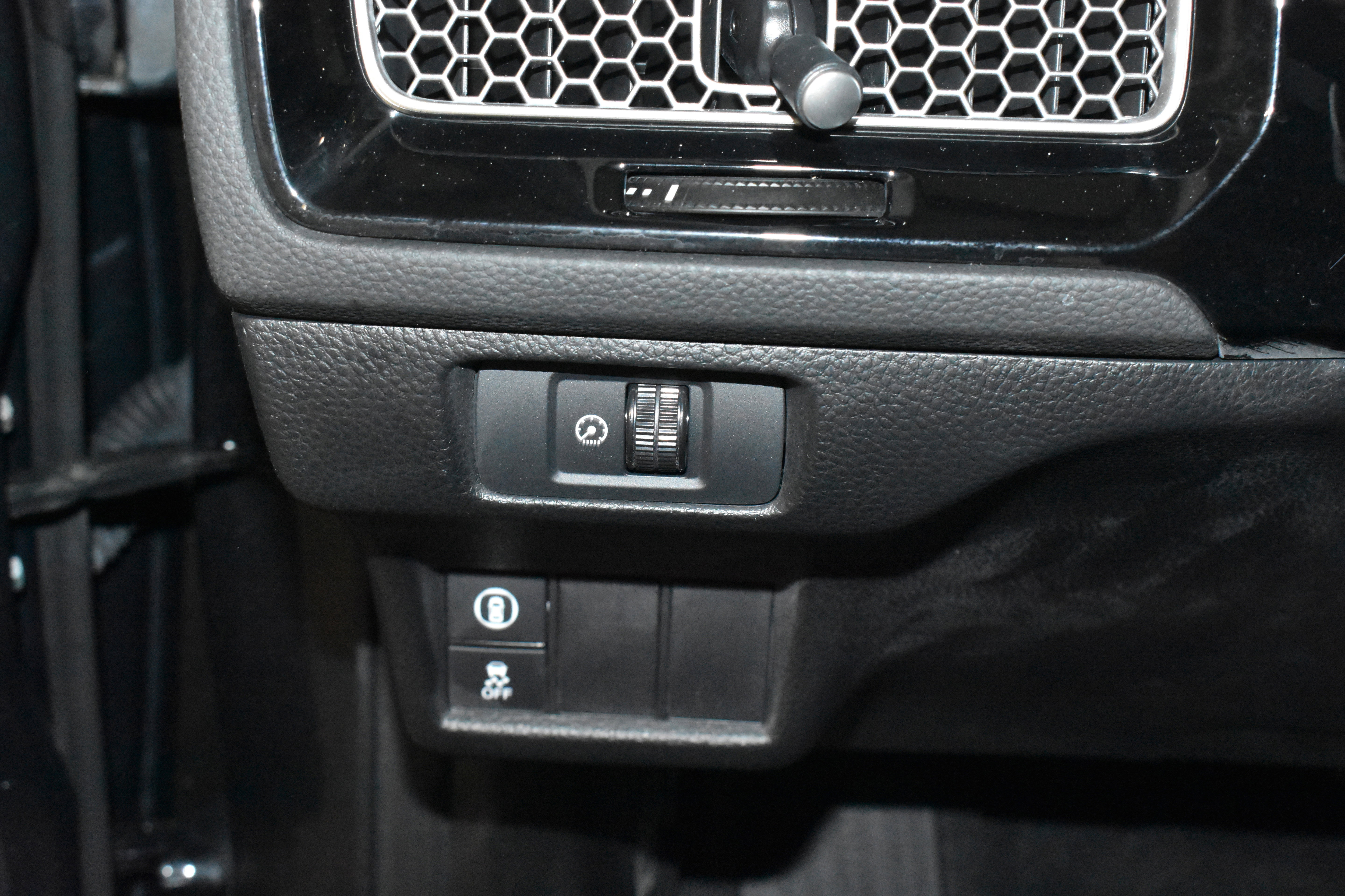 Certified 2024 Honda Civic EX image 14