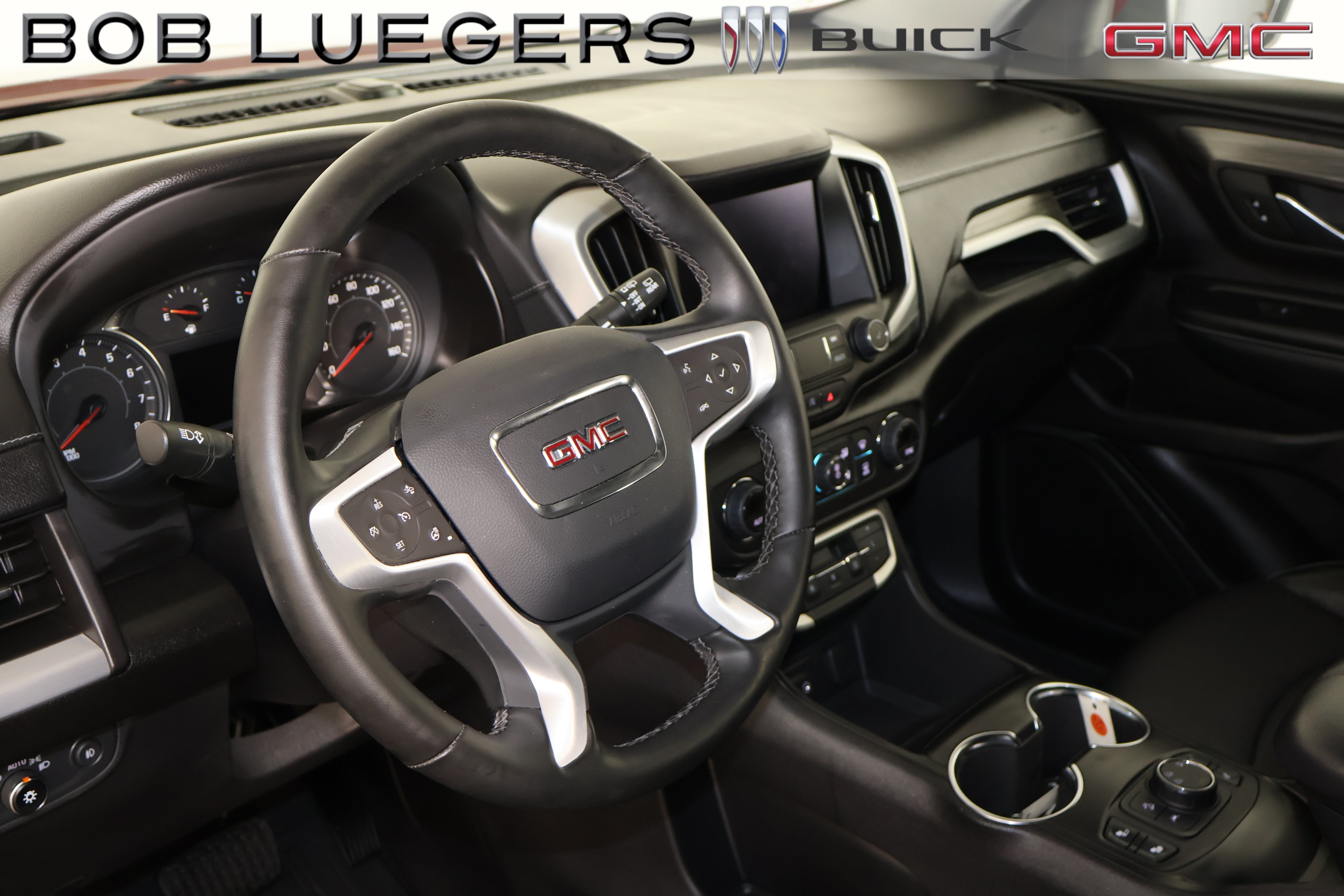 Certified 2024 GMC Terrain SLT w/ LPO, Floor Liner Package AWD/4WD image 9