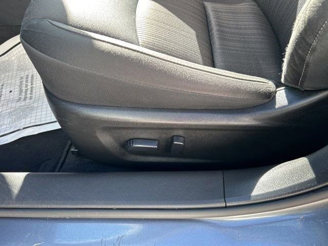 Used 2024 Nissan Altima 2.5 SV image 13