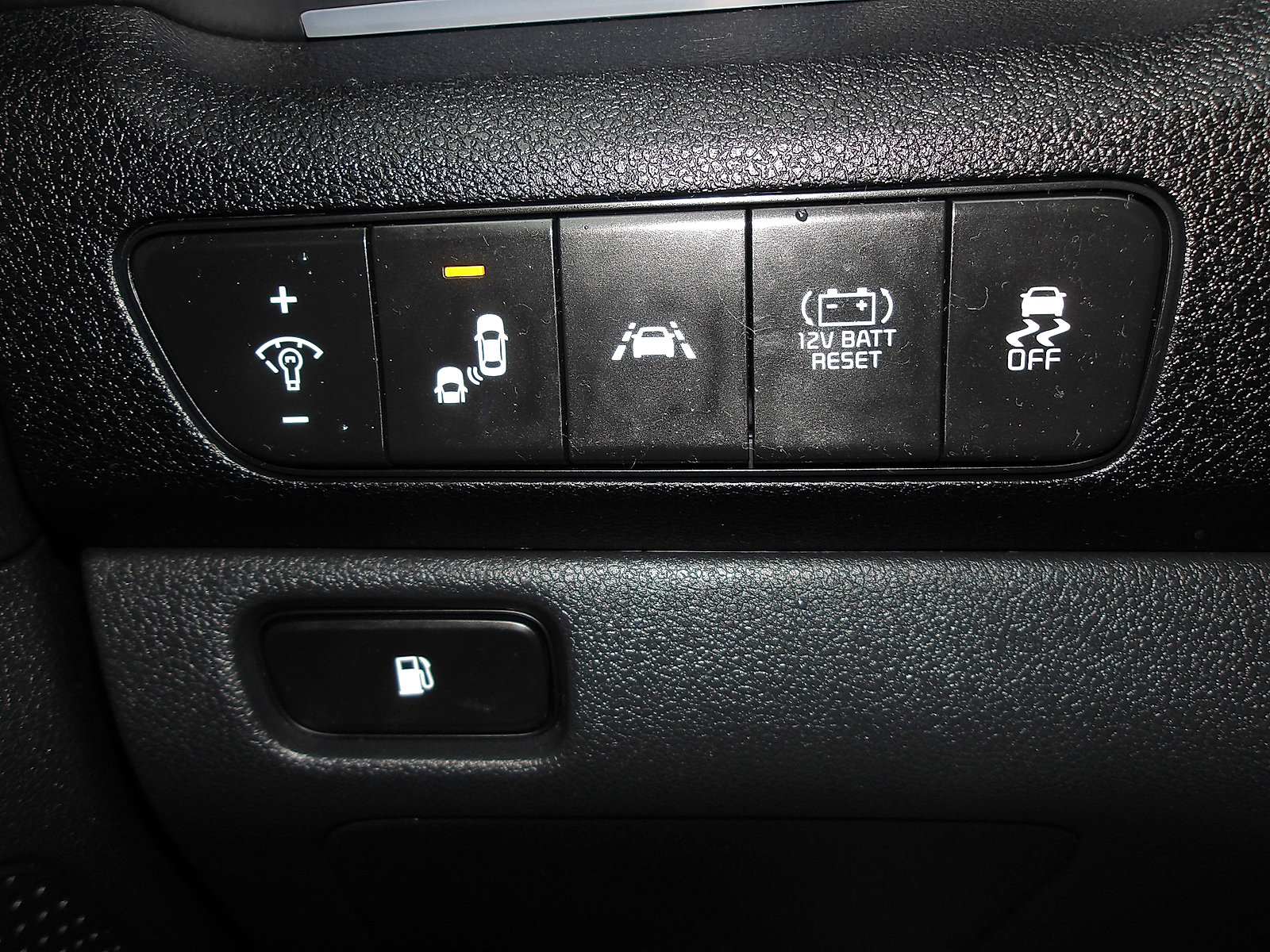 Used 2022 Kia Niro EX Premium FWD image 16