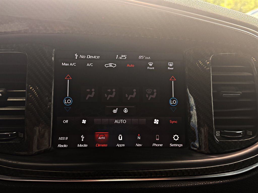 Used 2019 Dodge Charger Scat Pack w/ Dynamics Package RWD image 16