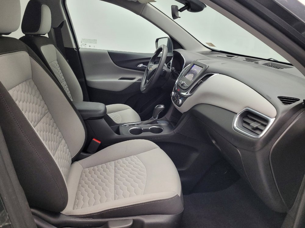 Used 2021 Chevrolet Equinox LS image 21