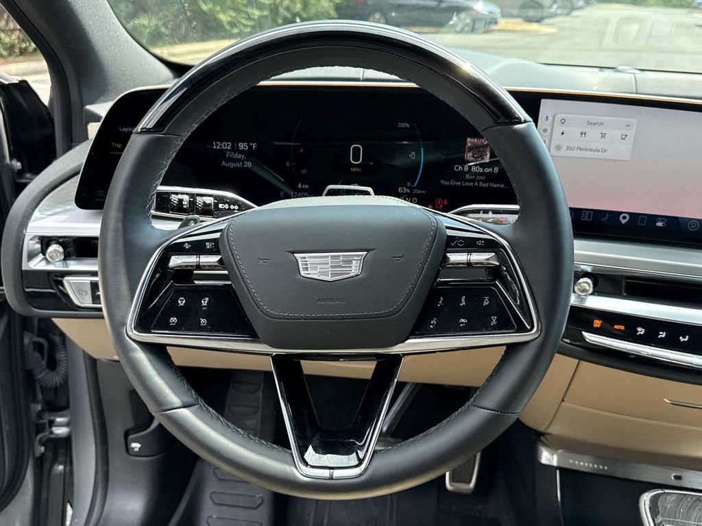 Certified 2026 Cadillac Lyriq Signature Luxury w/ Nappa Leather Package AWD/4WD image 11