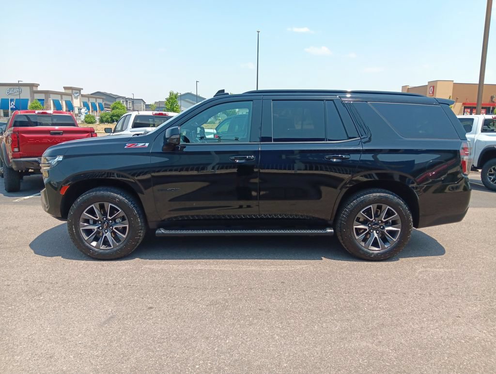 Used 2021 Chevrolet Tahoe Z71 w/ Z71 Signature Package AWD/4WD image 2