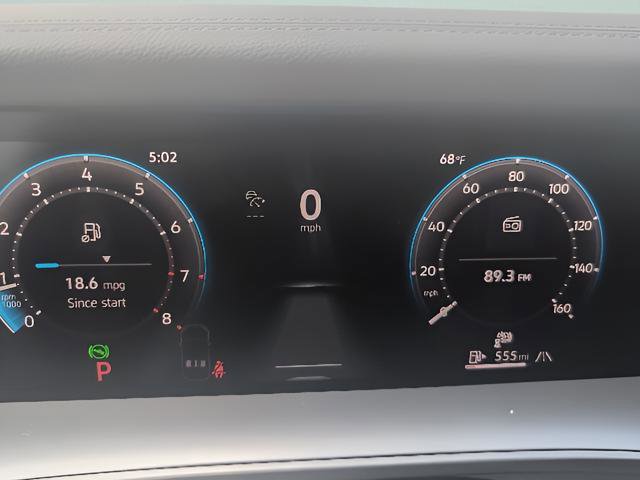 New 2025 Volkswagen Tiguan SE image 9