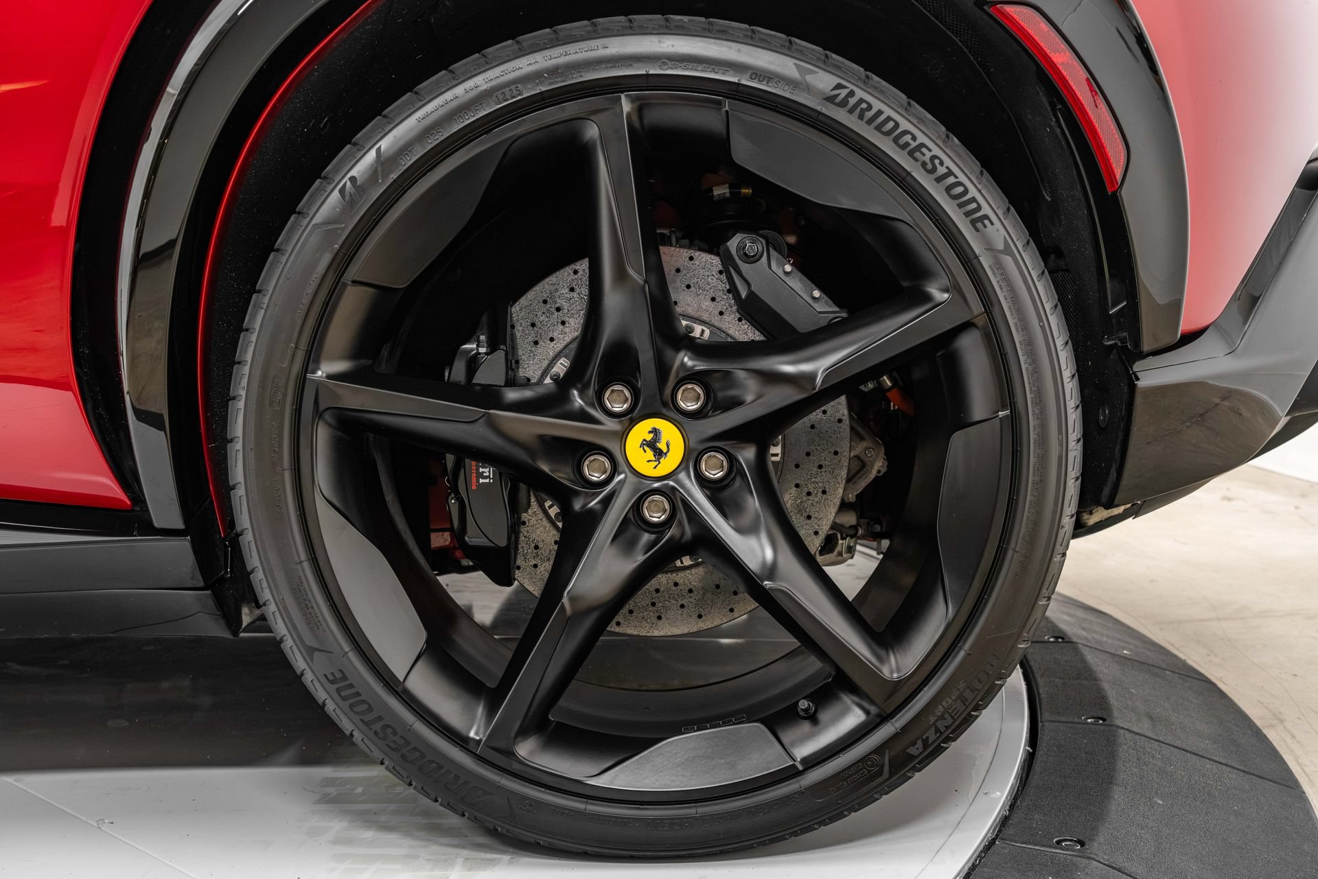 Certified 2026 Ferrari Purosangue AWD/4WD image 15