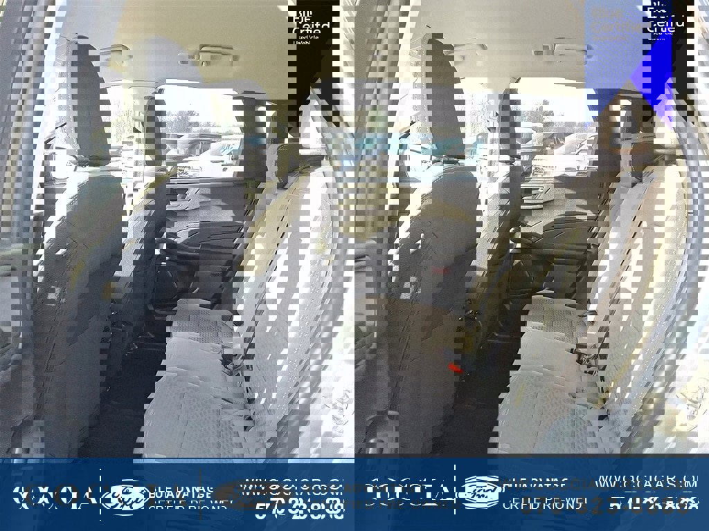 Certified 2022 Ford Escape SE w/ Cold Weather Package image 10