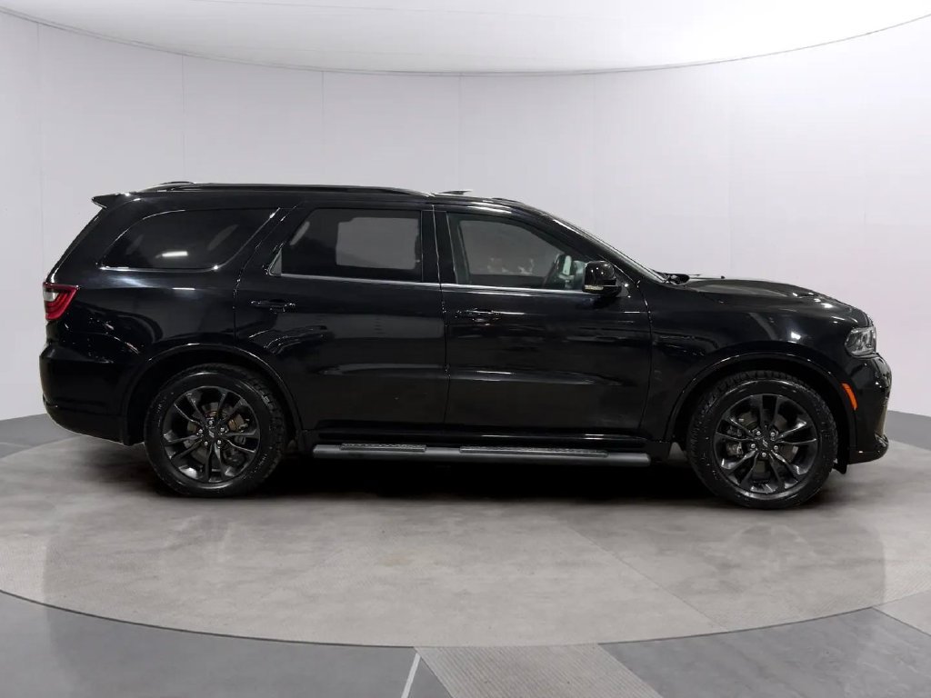 Used 2024 Dodge Durango R/T AWD/4WD image 2