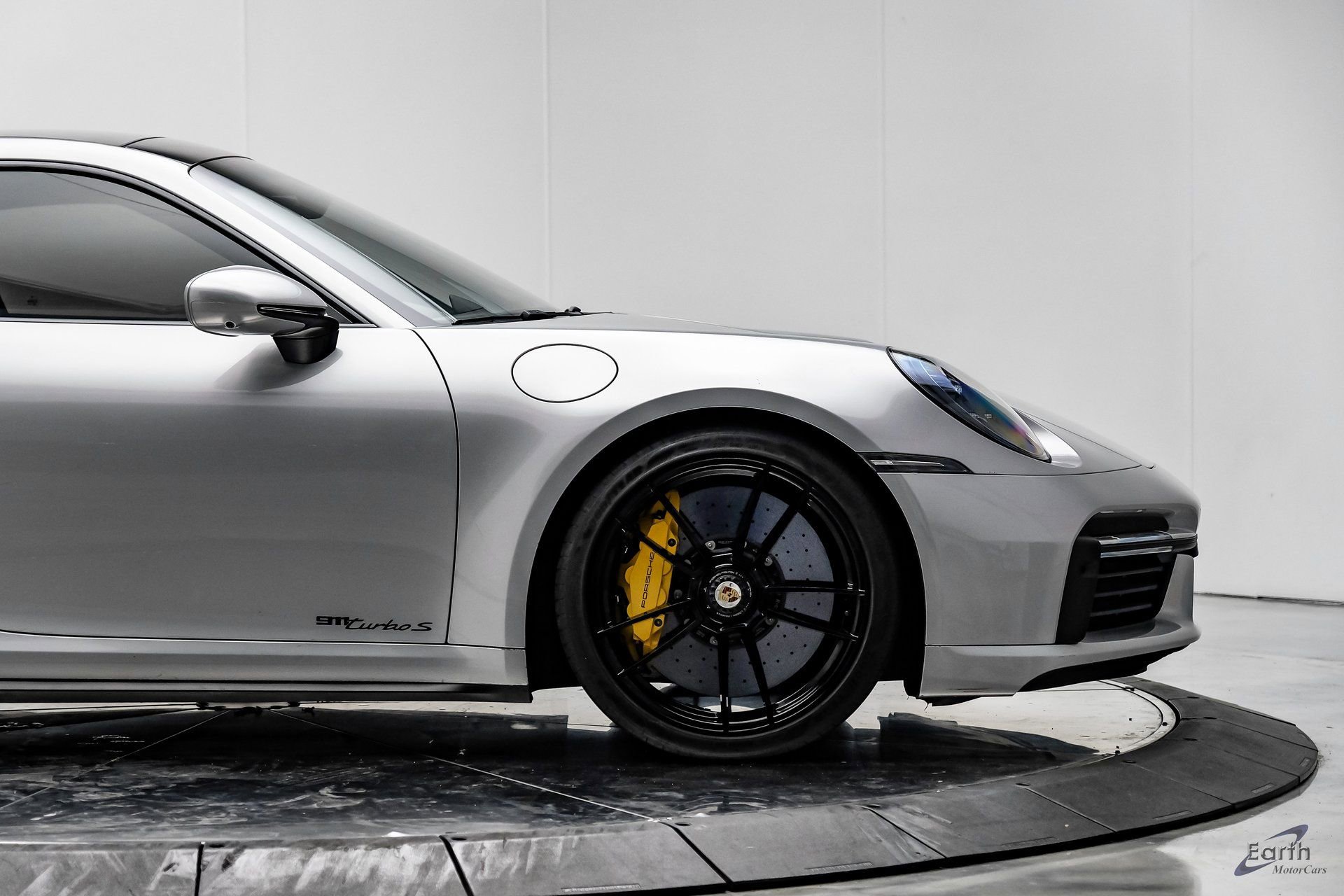 Used 2021 Porsche 911 Turbo S image 23