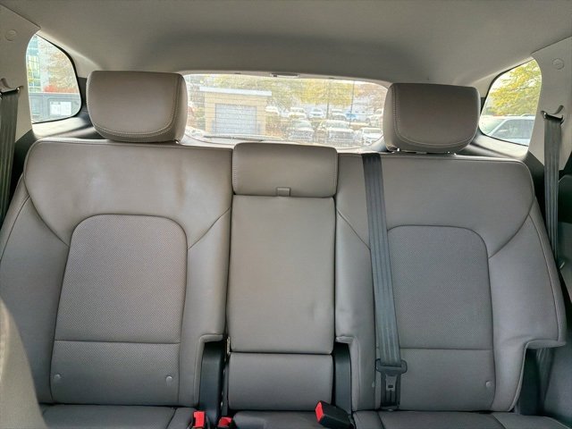 Used 2017 Hyundai Santa Fe SE w/ SE Premium Package 02 image 36