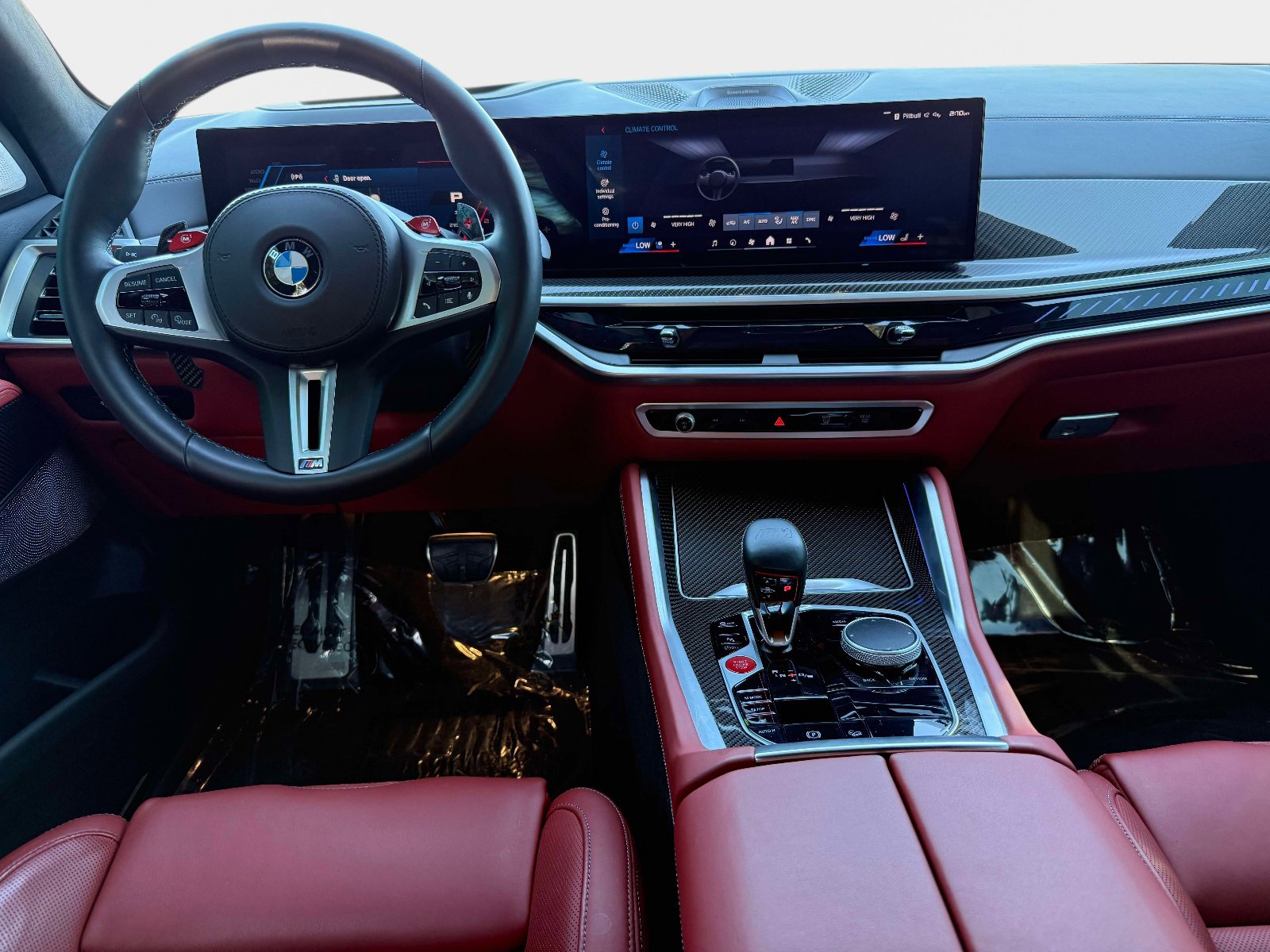 Used 2025 BMW X5 M Competition w/ Executive Package image 31