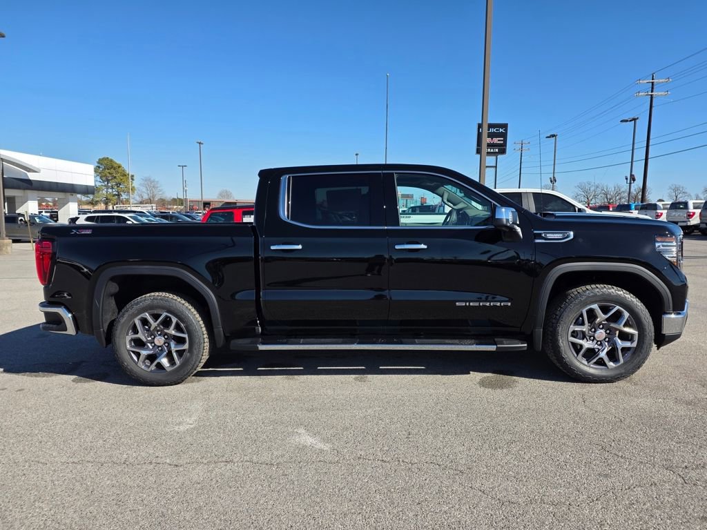 New 2026 GMC Sierra 1500 SLT w/ SLT Premium Package image 9