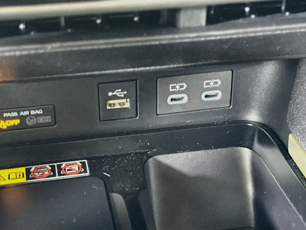 Used 2026 Toyota Camry LE FWD image 33