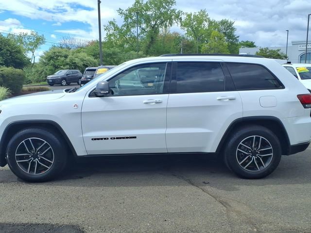 Certified 2019 Jeep Grand Cherokee Trailhawk AWD/4WD image 4