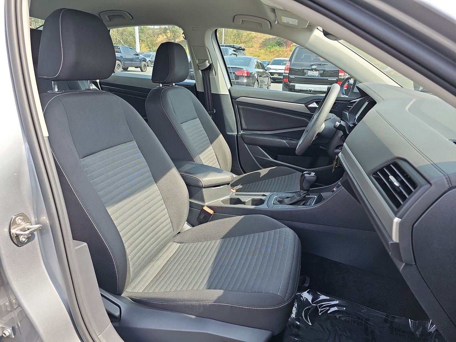 Used 2023 Volkswagen Jetta S image 10