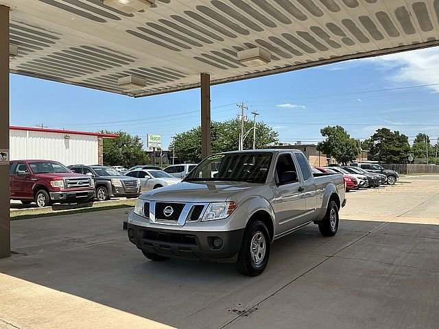 Used 2014 Nissan Frontier S w/ S Preferred Package
