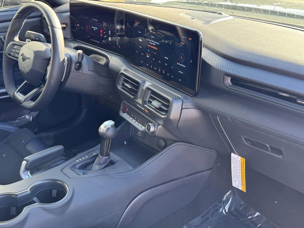 New 2025 Ford Mustang Dark Horse image 5