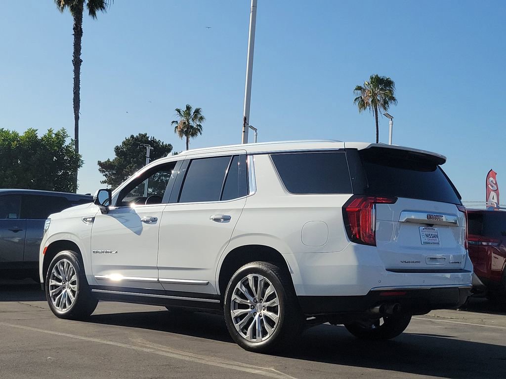 Used 2022 GMC Yukon Denali RWD image 2