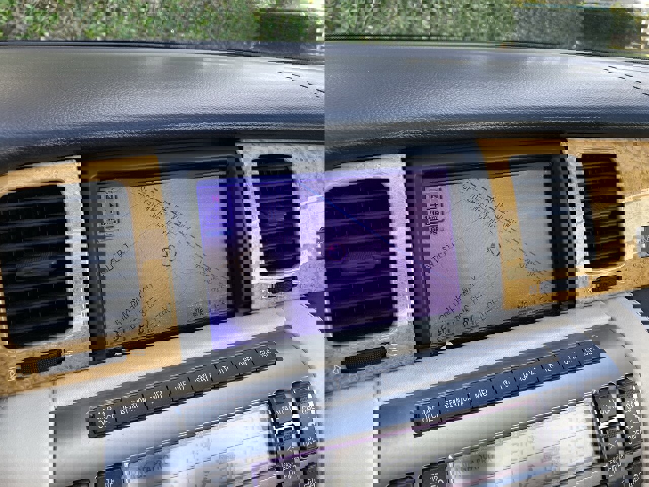 Used 2004 Lexus SC 430 Convertible image 25