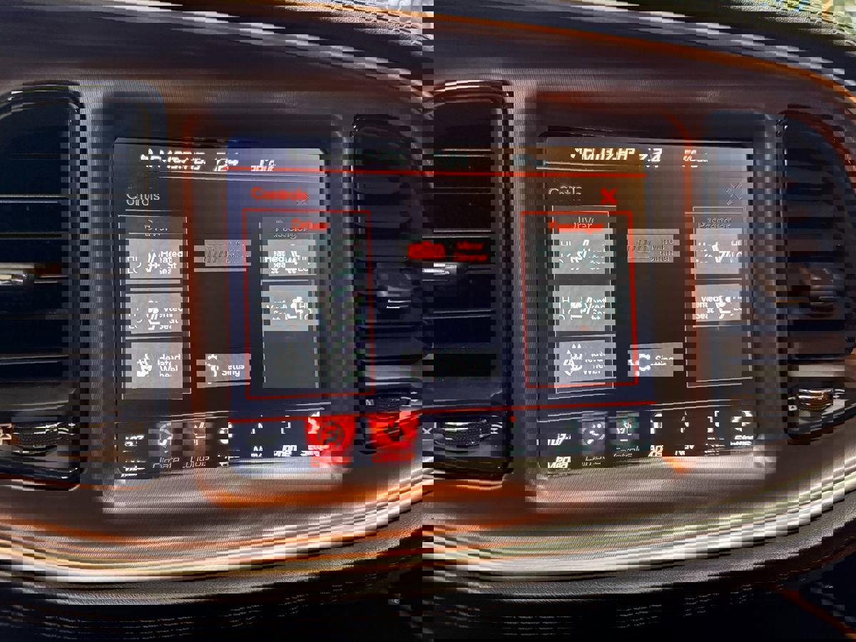 Used 2021 Dodge Challenger R/T Scat Pack w/ Plus Package image 27