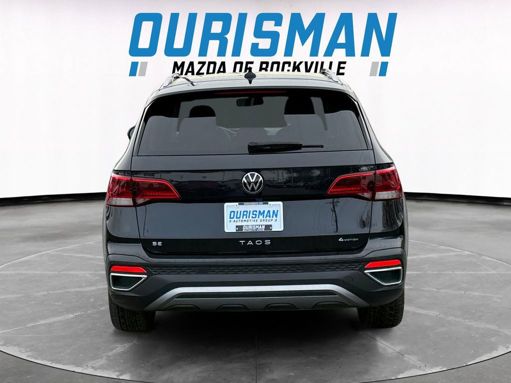 Used 2022 Volkswagen Taos SE image 5