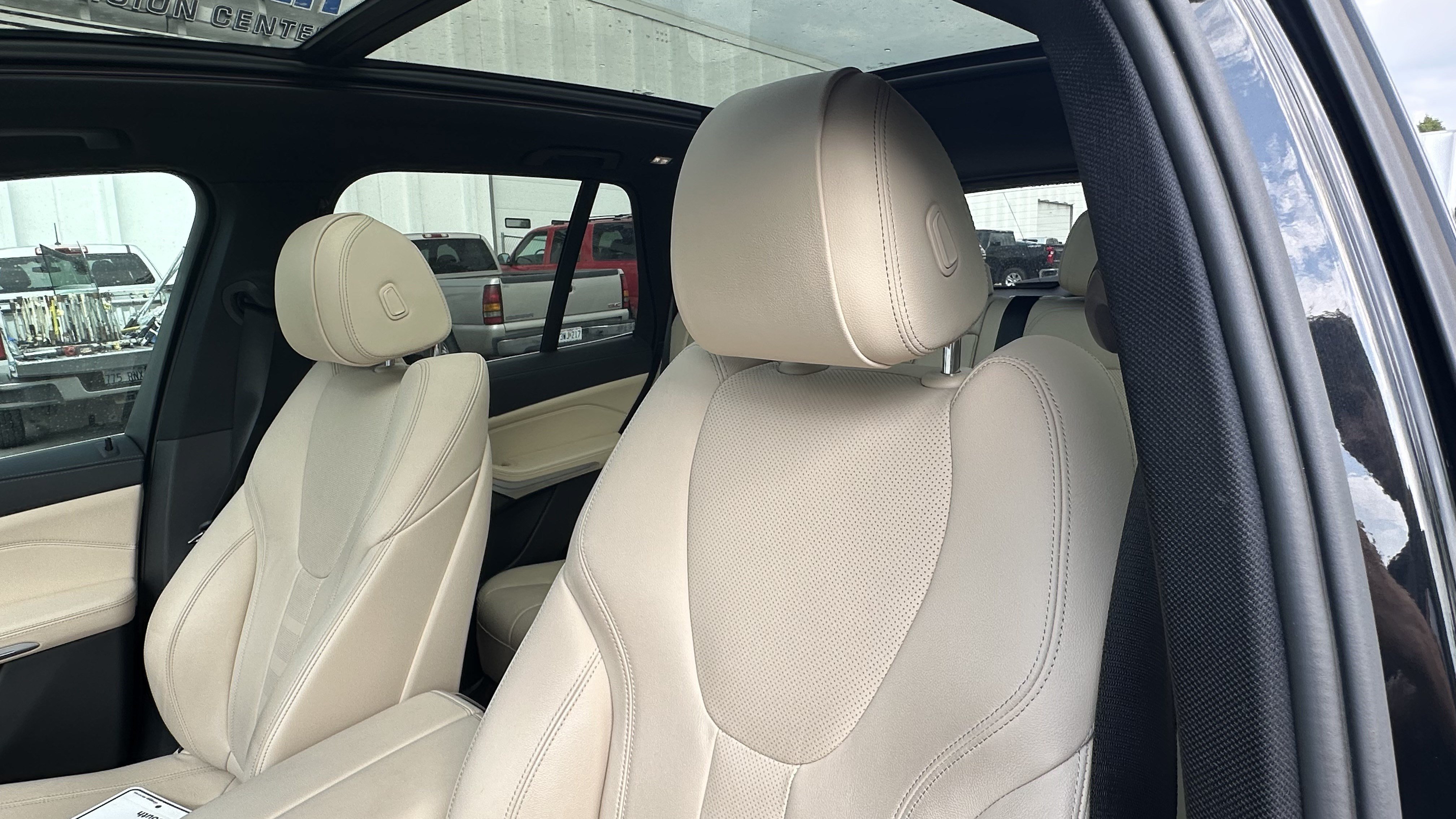 Used 2021 BMW X5 xDrive45e w/ Premium Package AWD/4WD image 18