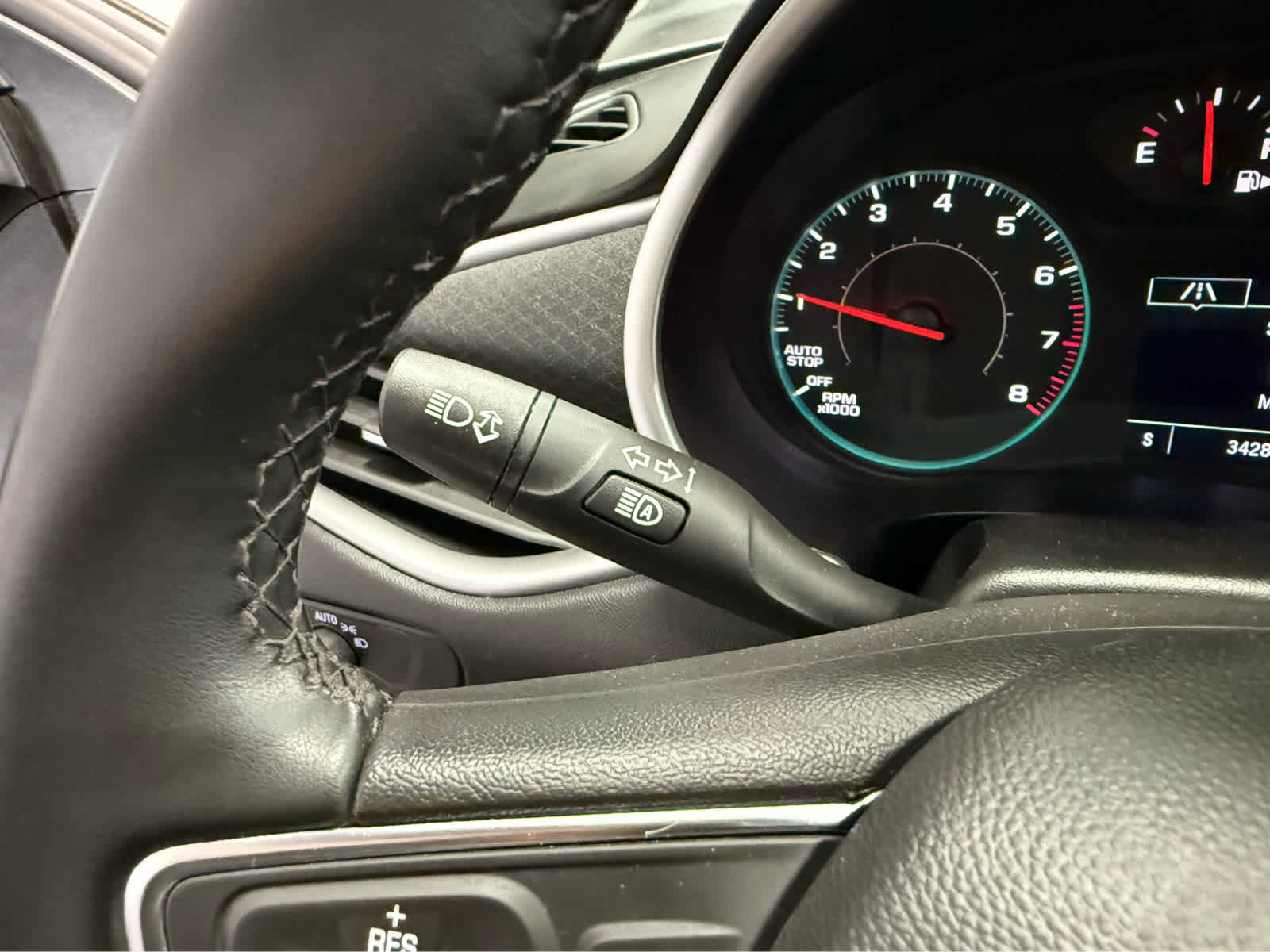 Used 2024 Chevrolet Malibu LT w/ Midnight Edition FWD image 13