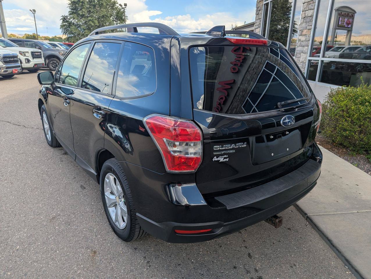 Used 2016 Subaru Forester 2.5i Premium AWD/4WD image 4