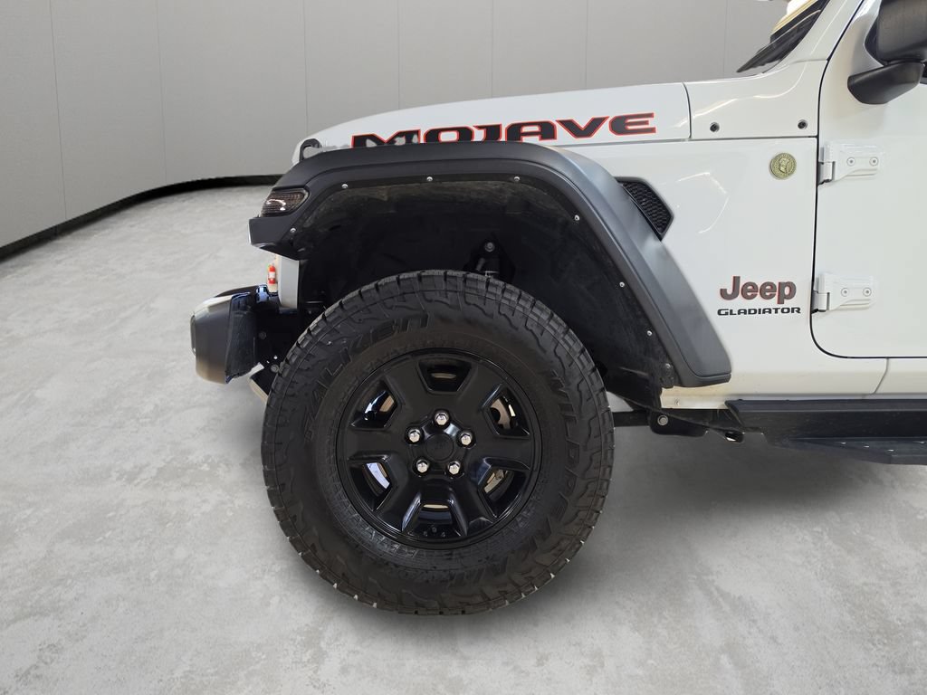 Used 2022 Jeep Gladiator Mojave w/ Trailer Tow Package AWD/4WD image 25