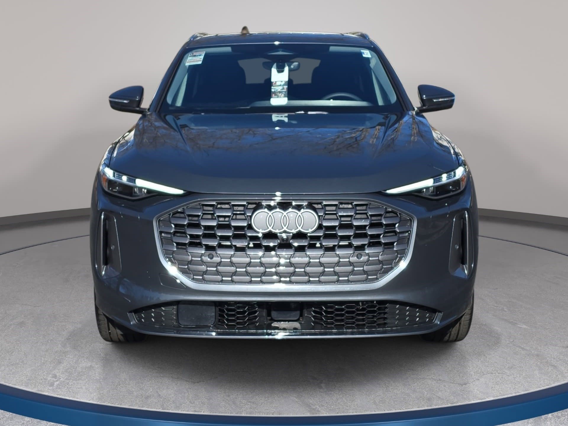 New 2025 Audi Q5 Premium Plus image 2