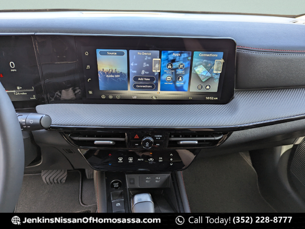 New 2026 Nissan Kicks SR FWD image 34