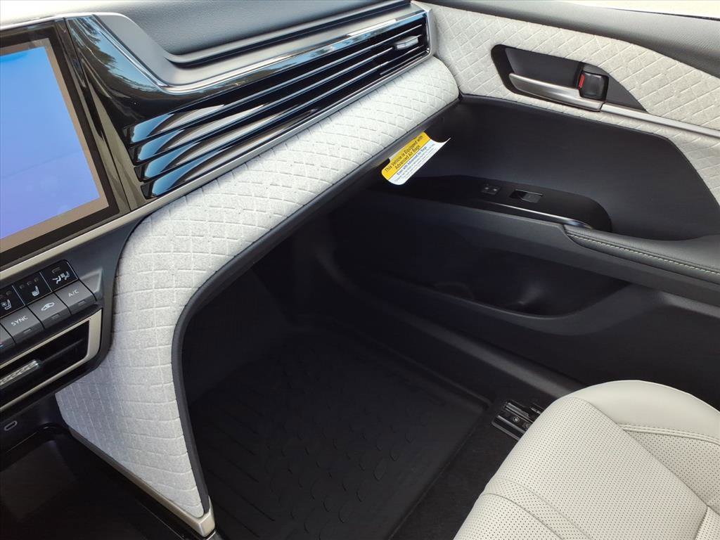 New 2026 Toyota Camry XLE image 18