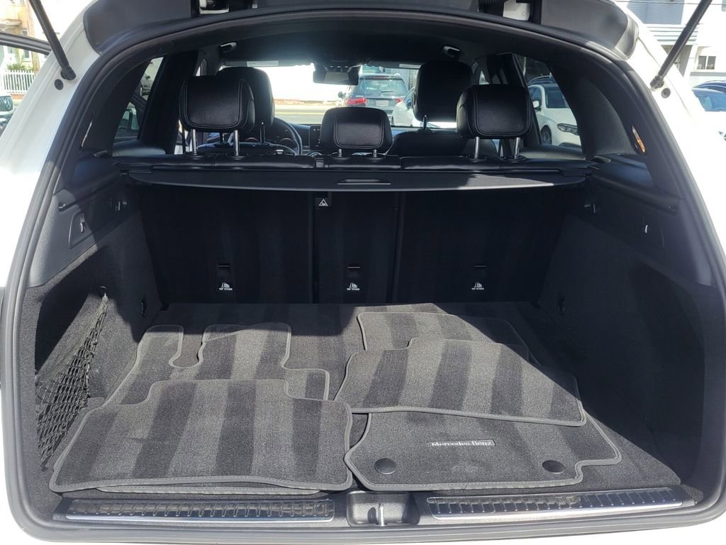 Certified 2022 Mercedes-Benz GLC 300 4MATIC image 28