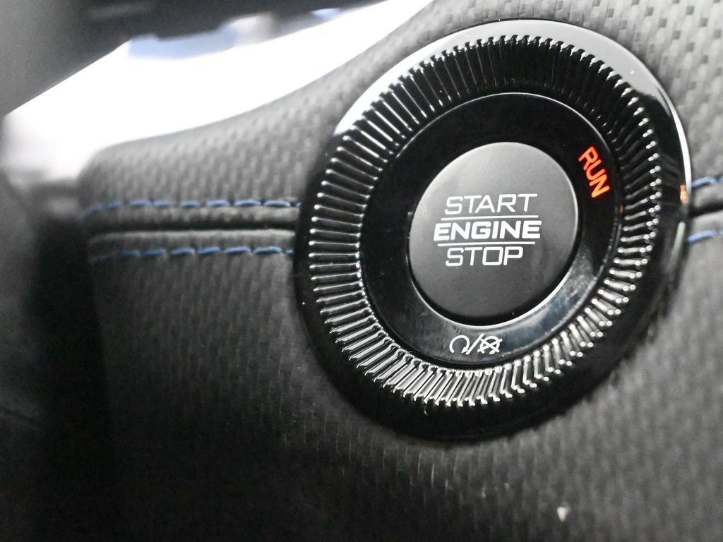 New 2026 Jeep Compass Latitude w/ Sun and Sound Group image 18