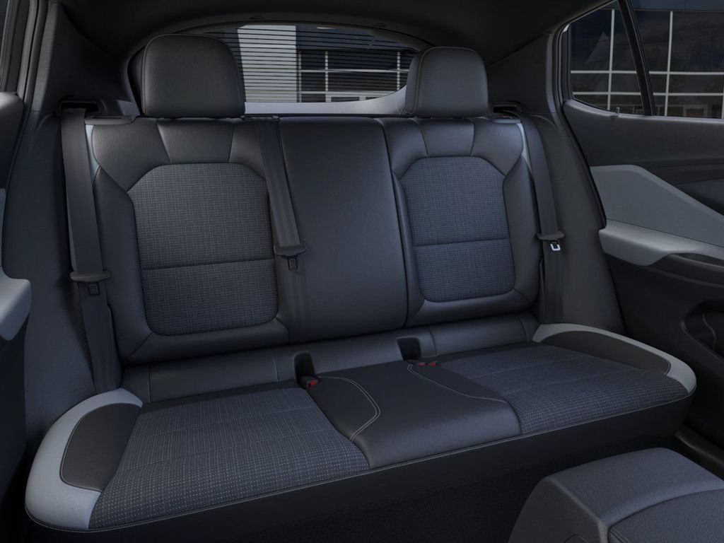 New 2025 Buick Envista Sport Touring w/ Convenience I Package FWD image 17