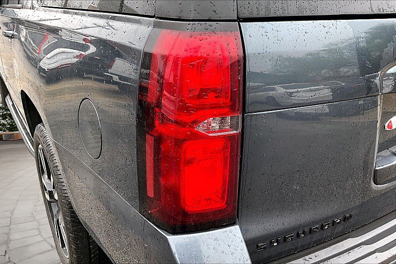 Used 2019 Chevrolet Suburban Premier w/ RST 6.2L Performance Edition RWD image 52