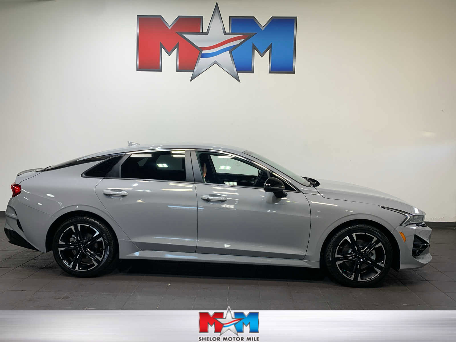 Used 2023 Kia K5 GT-Line w/ GT-Line Premium Package image 1