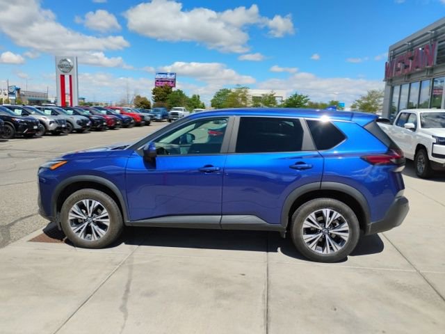 Used 2023 Nissan Rogue SV AWD/4WD image 8