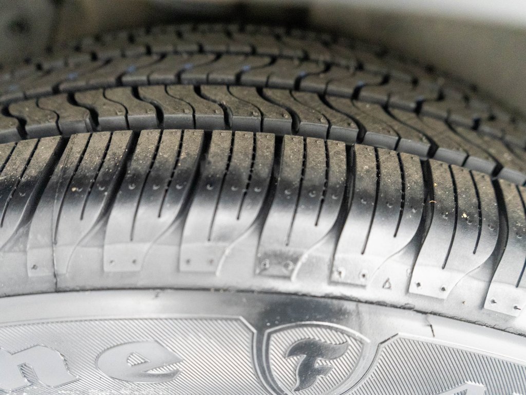 Used 2016 Kia Sorento EX image 30