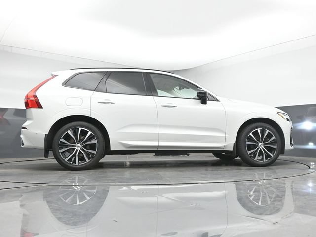 Used 2023 Volvo XC60 B5 Plus w/ Climate Package AWD/4WD image 43