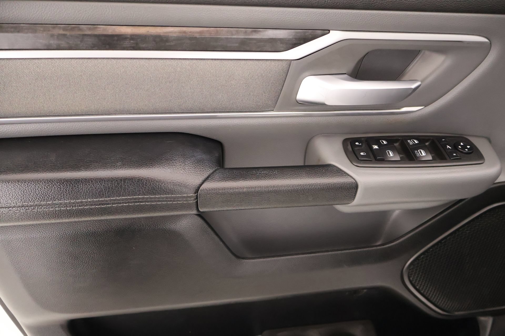 Used 2021 RAM 1500 Big Horn RWD image 14