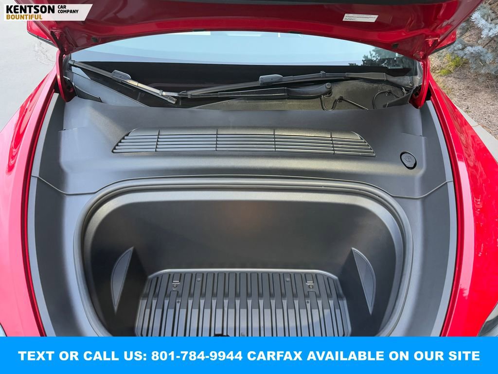 Used 2022 Tesla Model Y Performance image 36