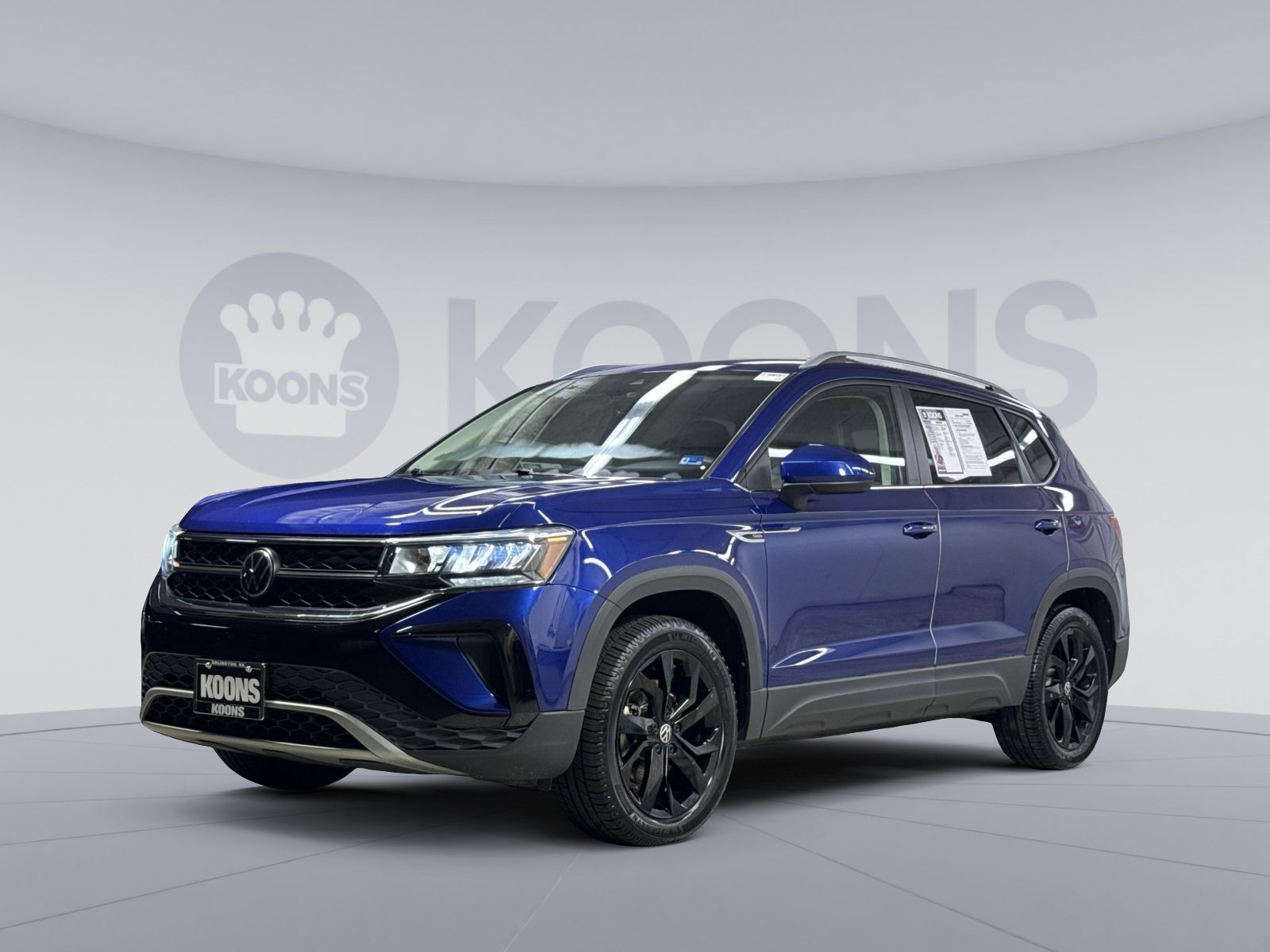 Used 2022 Volkswagen Taos SE AWD/4WD image 1
