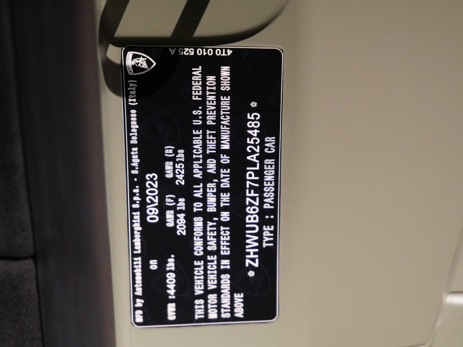 Used 2023 Lamborghini Huracan Tecnica RWD image 29