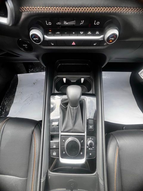 Used 2025 MAZDA CX-50 AWD 2.5 Hybrid w/ Weather Package image 17