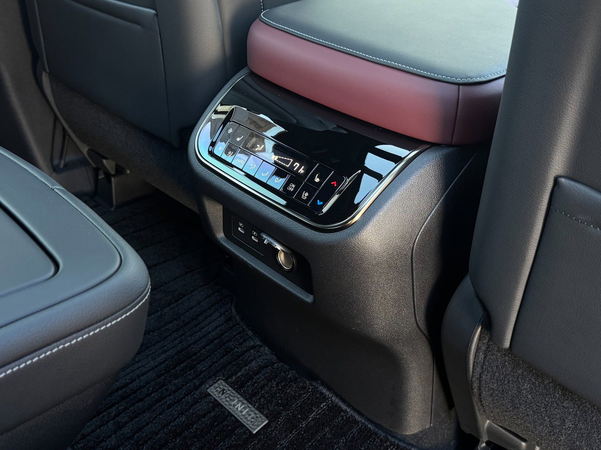 Used 2025 INFINITI QX80 Autograph w/ Autograph Exterior Package image 51