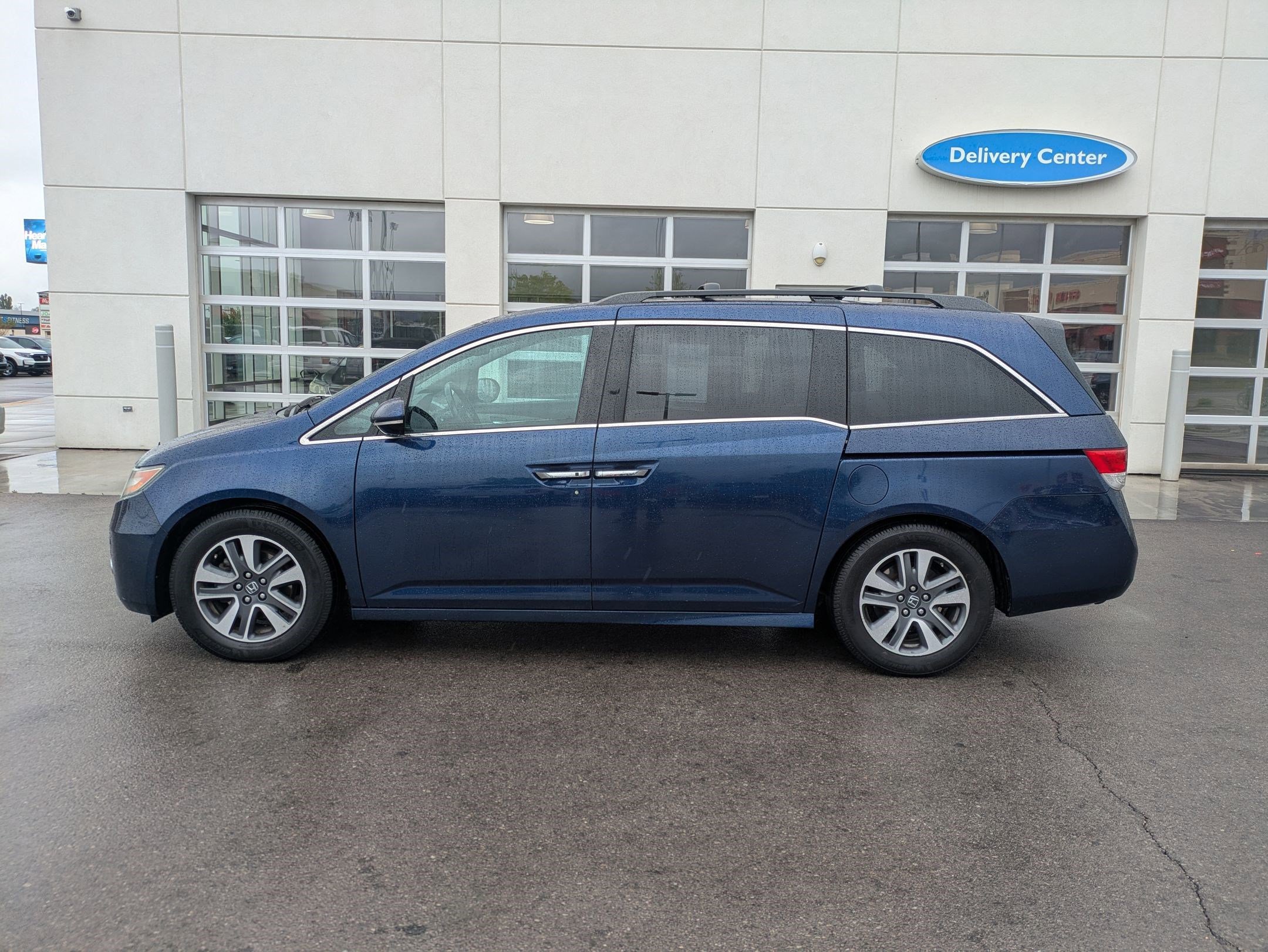 Used 2015 Honda Odyssey Touring image 9