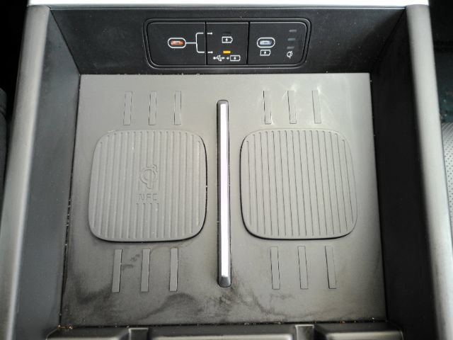 Used 2024 Hyundai Santa Fe SEL FWD image 50