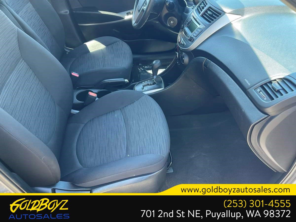 Used 2017 Hyundai Accent SE FWD image 25